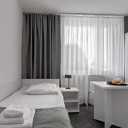 Hostel Plonia Economy