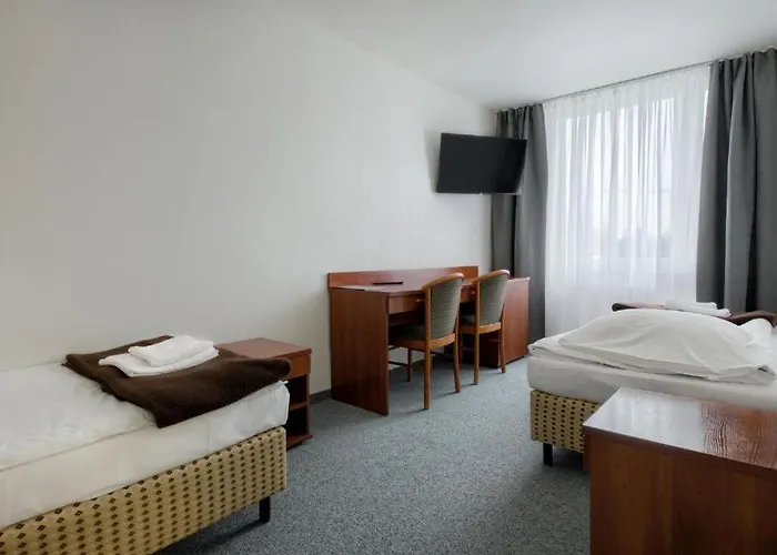 Plonia Economy * שצ'צ'ין